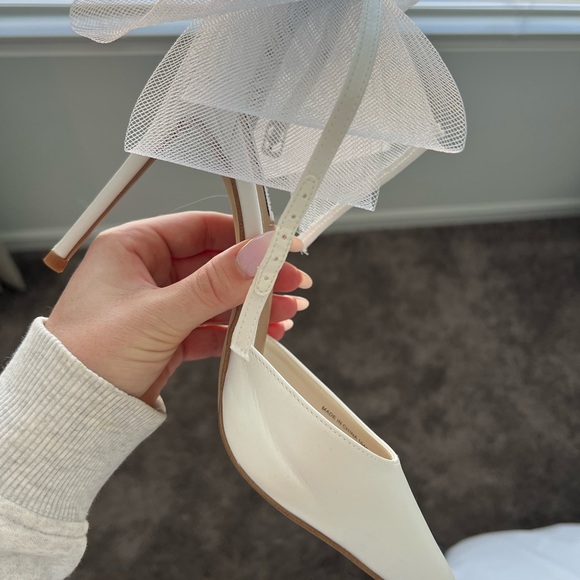 Steve Madden - Valenteen White Satin Mesh Bow Pointed-Toe Ankle Strap Pumps - Picture 9 of 11